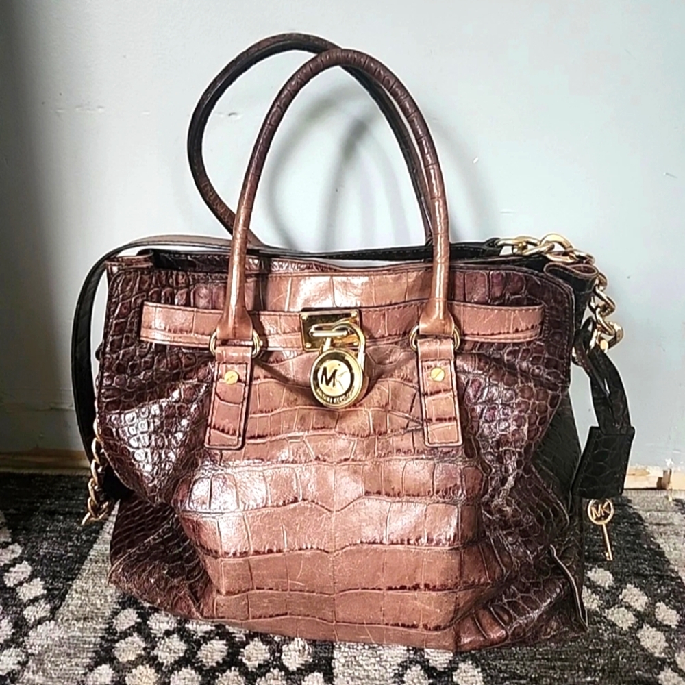 MICHAEL KORS "Dillon" Croc Embossed Brown Leather Tote Purse Chain Leather Strap
